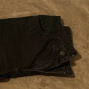 Black high waisted Urban Outfitters Mom Jean balloon style size 31 / 10 US Women